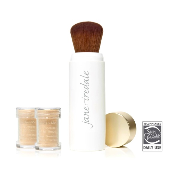 Powder me SPF 30 - Picture 1 of 3